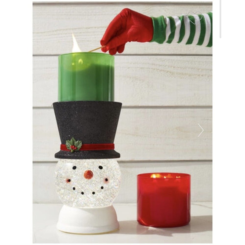 Bath & Body Works Snowman With Top Hat Globe 3 Wick Candle Pedestal
